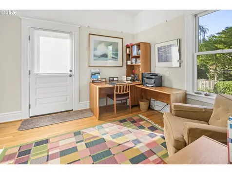 2217 NE 12th Avenue Portland OR 97212