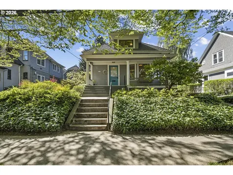 2217 NE 12th Avenue Portland OR 97212
