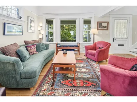 2217 NE 12th Avenue Portland OR 97212