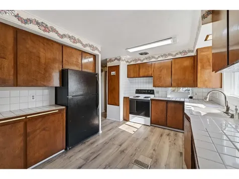 6847 N Denver Avenue Portland OR 97217