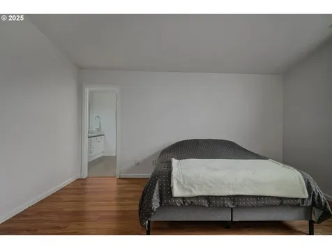 2098 SE Williams Drive Gresham OR 97080