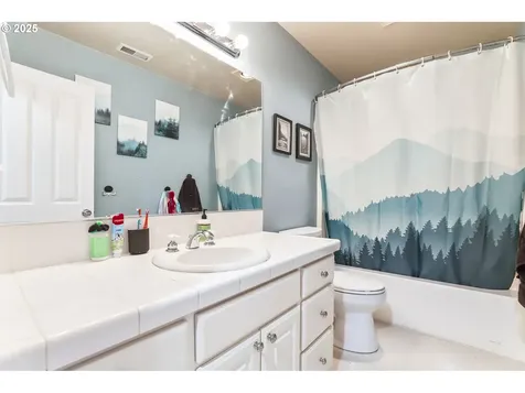 1393 NE 11th Avenue Canby OR 97013