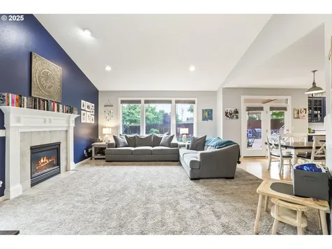 1393 NE 11th Avenue Canby OR 97013
