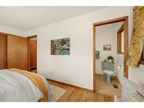 15235 NE Clackamas Street Portland OR 97230