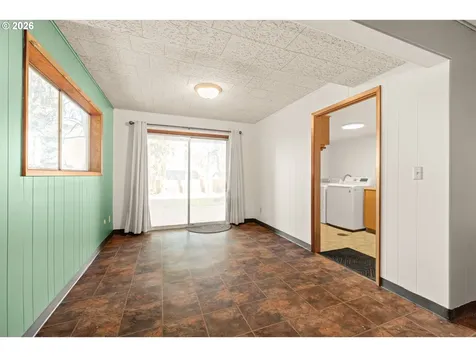 15235 NE Clackamas Street Portland OR 97230
