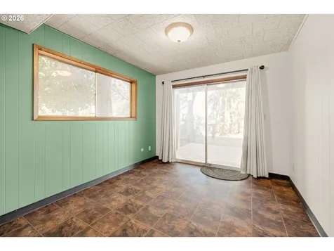 15235 NE Clackamas Street Portland OR 97230