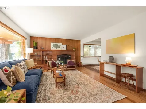15235 NE Clackamas Street Portland OR 97230