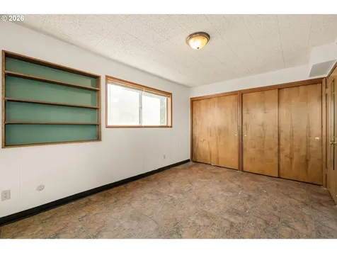 15235 NE Clackamas Street Portland OR 97230