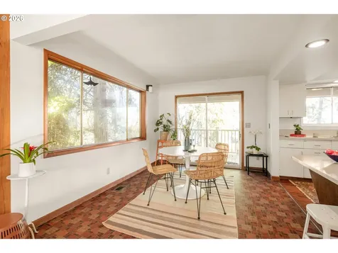 15235 NE Clackamas Street Portland OR 97230