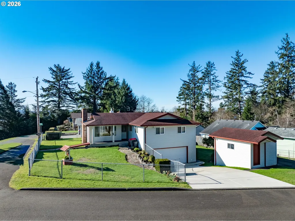 395 Cumberland Street Astoria OR 97103