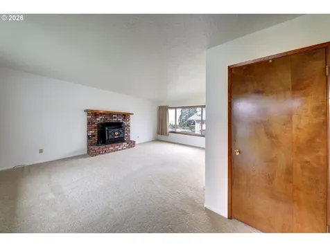 395 Cumberland Street Astoria OR 97103