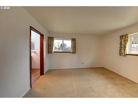 395 Cumberland Street Astoria OR 97103
