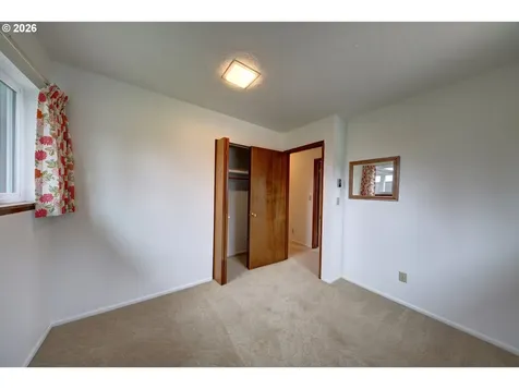 395 Cumberland Street Astoria OR 97103