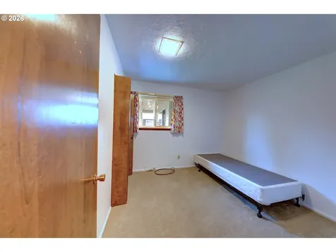 395 Cumberland Street Astoria OR 97103