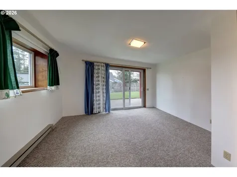 395 Cumberland Street Astoria OR 97103