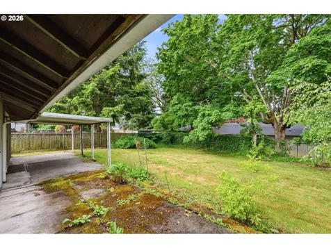 1211 SE 212th Avenue Gresham OR 97030