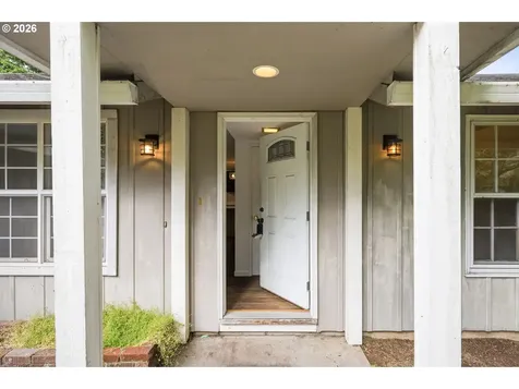 1211 SE 212th Avenue Gresham OR 97030