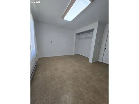 1289 Astor Way Woodburn OR 97071