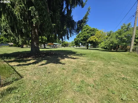 1289 Astor Way Woodburn OR 97071