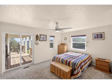 4377 Browns Creek Road The Dalles OR 97058