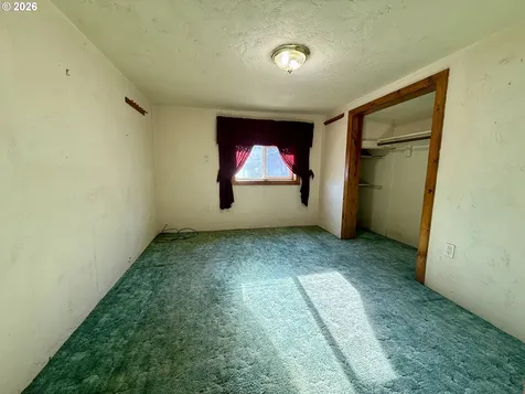 91566 Dolezal Lane Coos Bay OR 97420