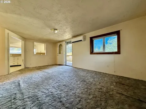 91566 Dolezal Lane Coos Bay OR 97420