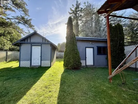 91566 Dolezal Lane Coos Bay OR 97420