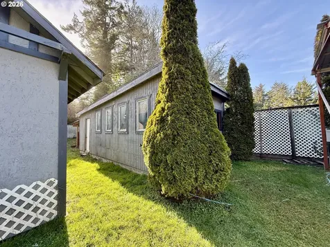 91566 Dolezal Lane Coos Bay OR 97420