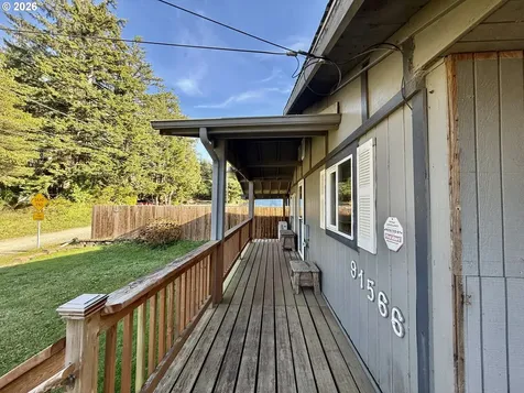 91566 Dolezal Lane Coos Bay OR 97420