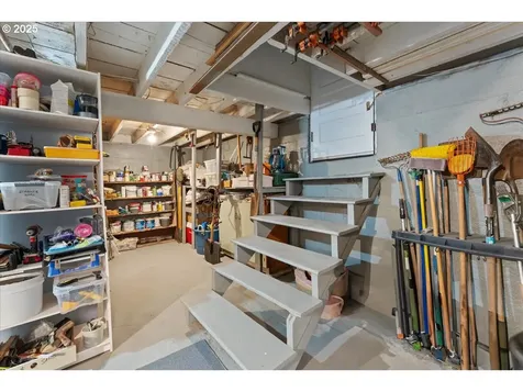 553 NE 43rd Avenue Portland OR 97213