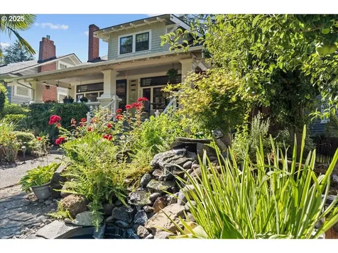 553 NE 43rd Avenue Portland OR 97213