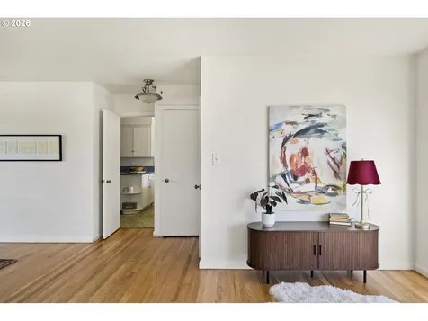 362 NE 9th Place Hillsboro OR 97124