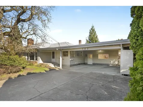 362 NE 9th Place Hillsboro OR 97124