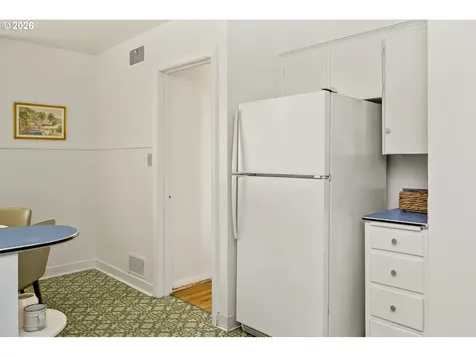 362 NE 9th Place Hillsboro OR 97124