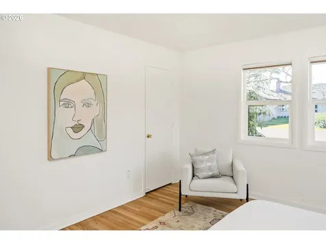 362 NE 9th Place Hillsboro OR 97124