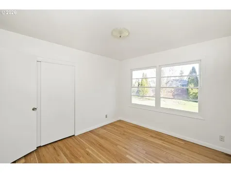 362 NE 9th Place Hillsboro OR 97124