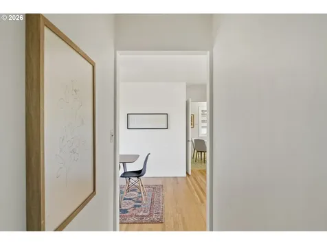 362 NE 9th Place Hillsboro OR 97124