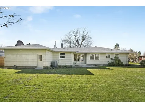 362 NE 9th Place Hillsboro OR 97124