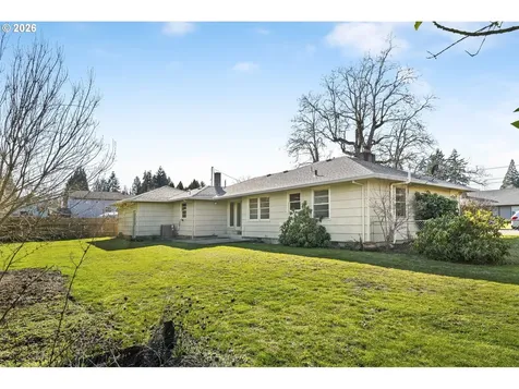 362 NE 9th Place Hillsboro OR 97124