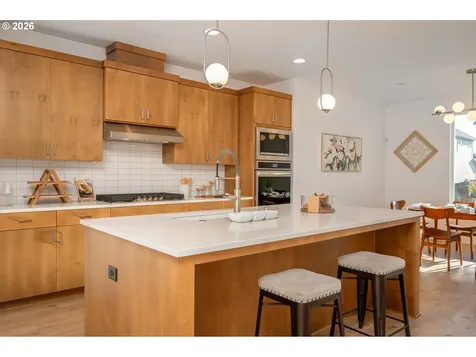 17005 NE 81st Street Vancouver WA 98682