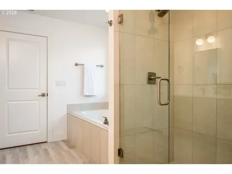 17005 NE 81st Street Vancouver WA 98682