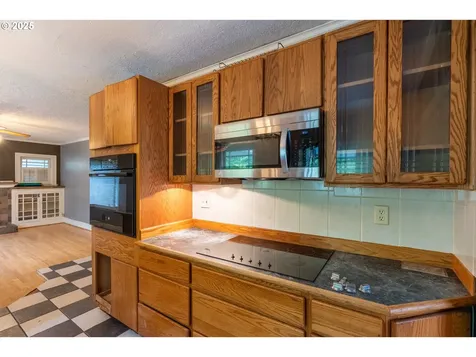 5339 SE 70th Avenue Portland OR 97206
