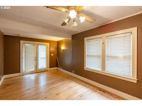 5339 SE 70th Avenue Portland OR 97206
