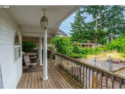 5339 SE 70th Avenue Portland OR 97206
