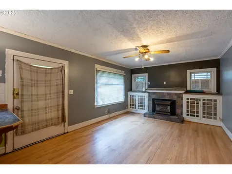 5339 SE 70th Avenue Portland OR 97206