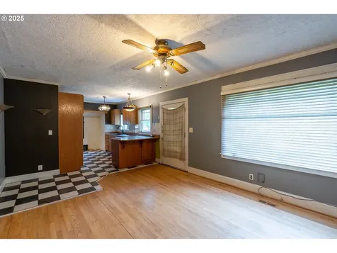 5339 SE 70th Avenue Portland OR 97206