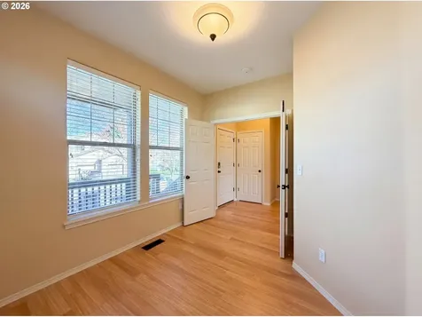 1402 NE Edgefield Street Hillsboro OR 97124