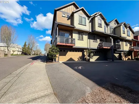 1402 NE Edgefield Street Hillsboro OR 97124