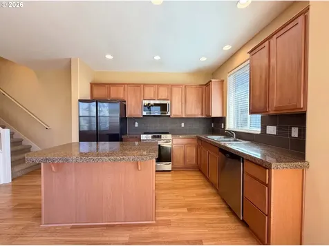1402 NE Edgefield Street Hillsboro OR 97124