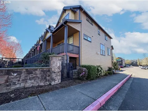 1402 NE Edgefield Street Hillsboro OR 97124